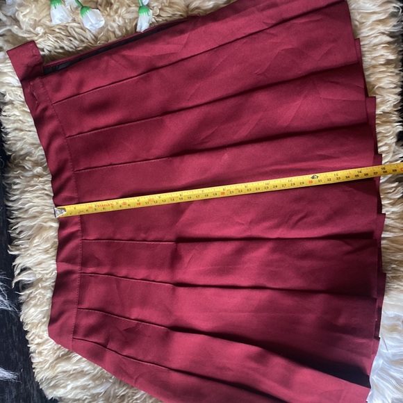 Instagram/Reels famous skirt - Picture 7 of 7